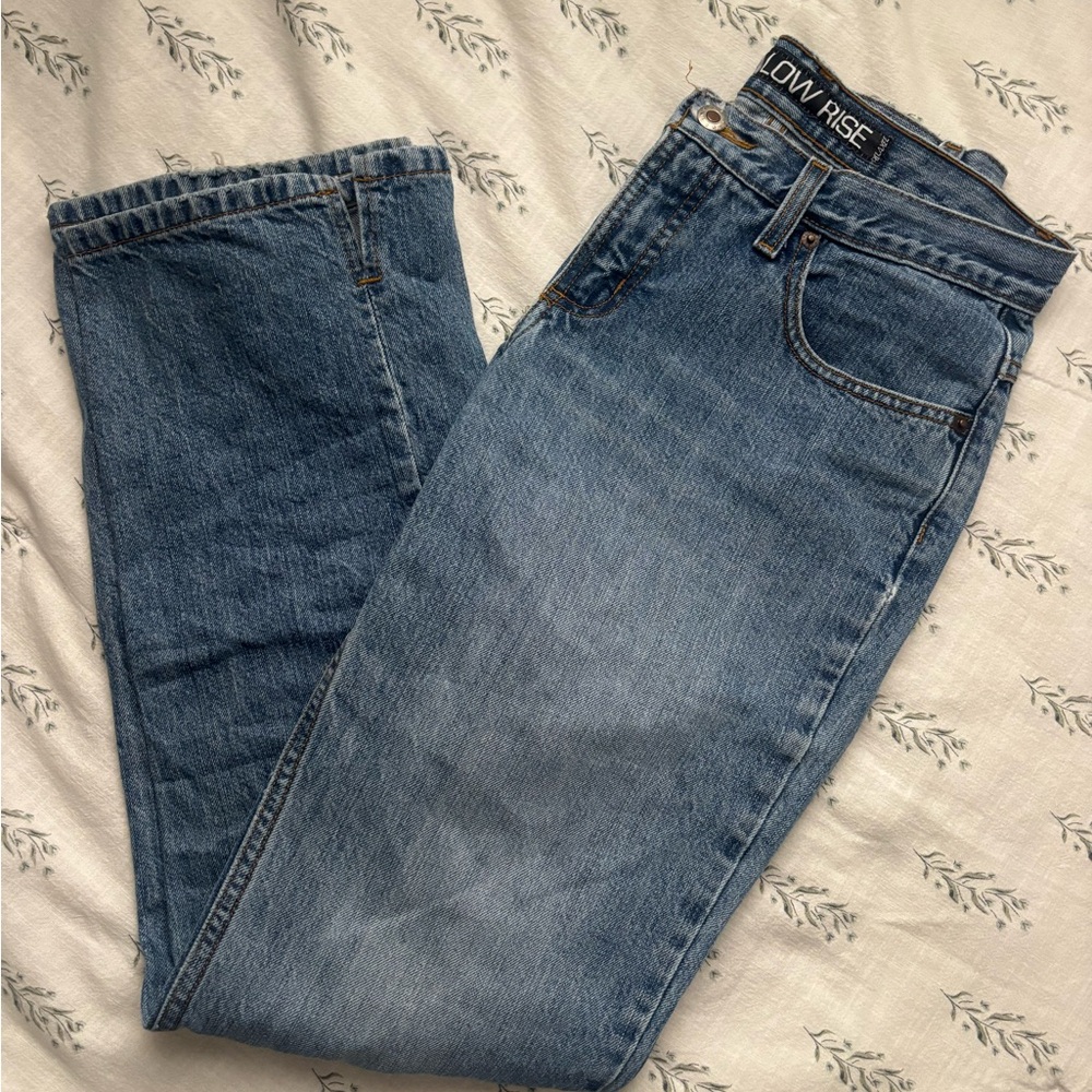 Women's Straight Leg Jeans in Blue
